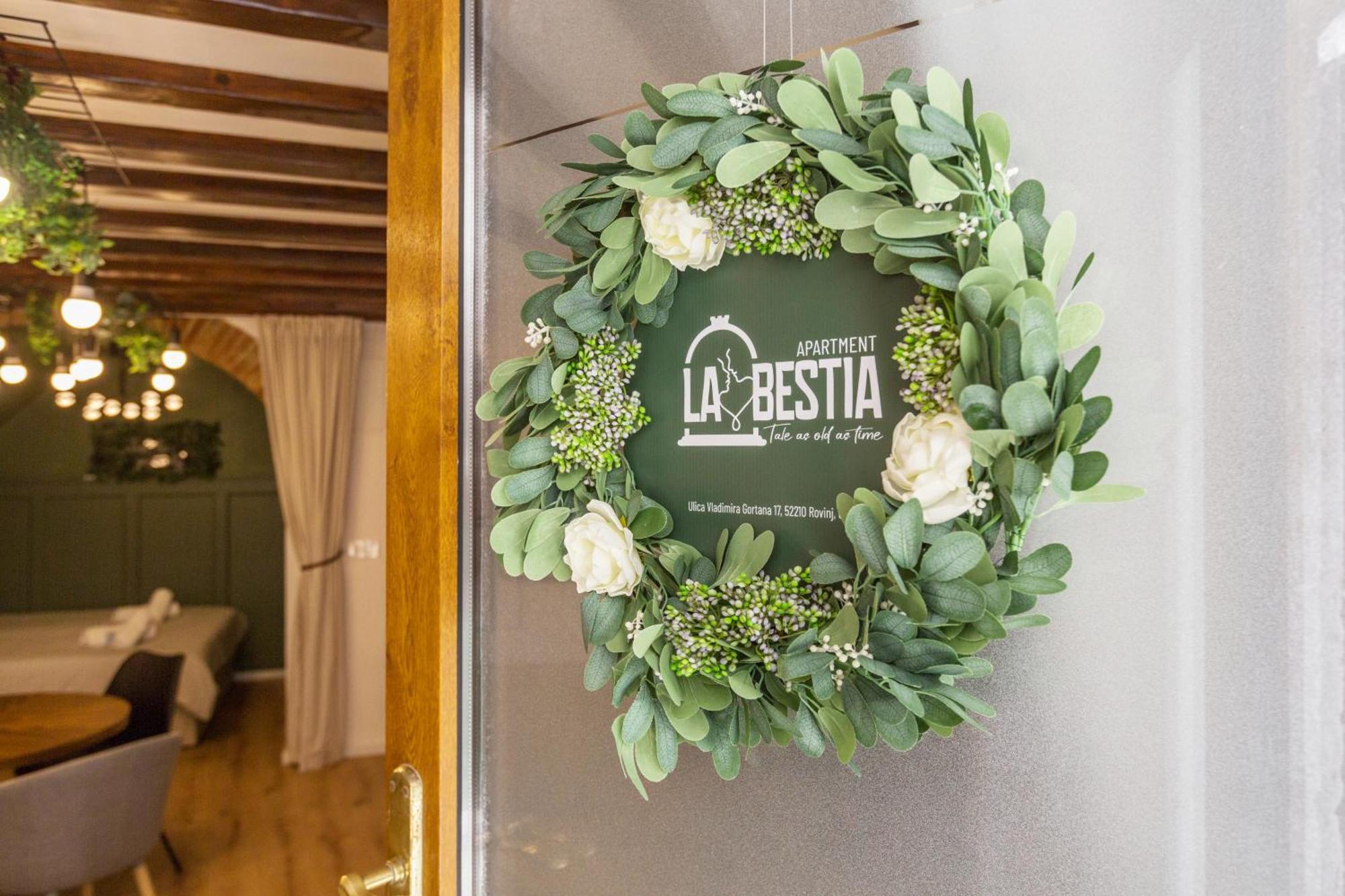 La Bestia Deluxe Studio Apartment Ровінь Екстер'єр фото